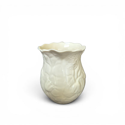 -SOLD- Vintage Belleek Ireland “Serenity” Cream Jug & Sugar Bowl Set