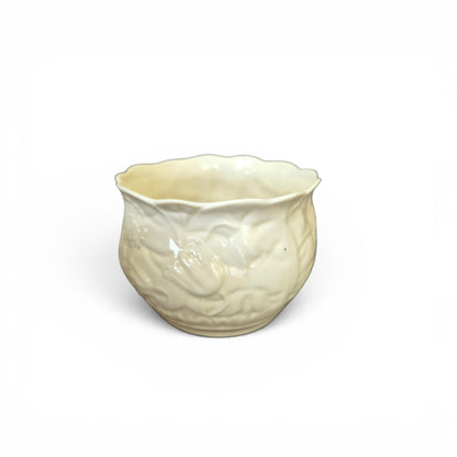 -SOLD- Vintage Belleek Ireland “Serenity” Cream Jug & Sugar Bowl Set