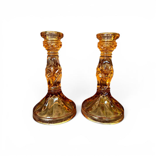 -SOLD- Vintage Amber Pressed Glass Candlestick Holders – Pair of Decorative Retro Candle Sticks – 18cm