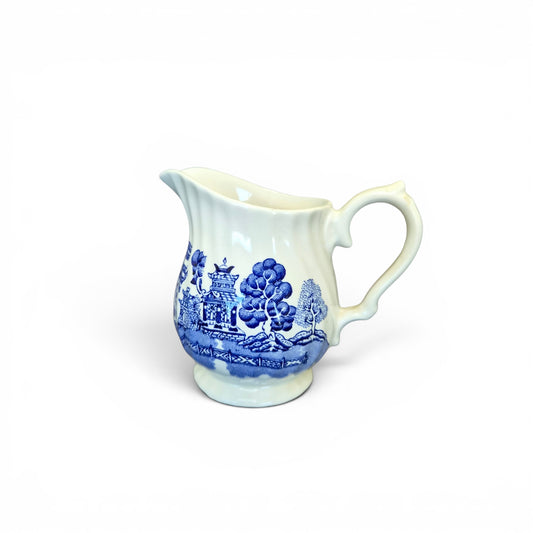 Vintage Myott Old Willow Blue & White Milk Jug Creamer Staffordshire England 9.5cm