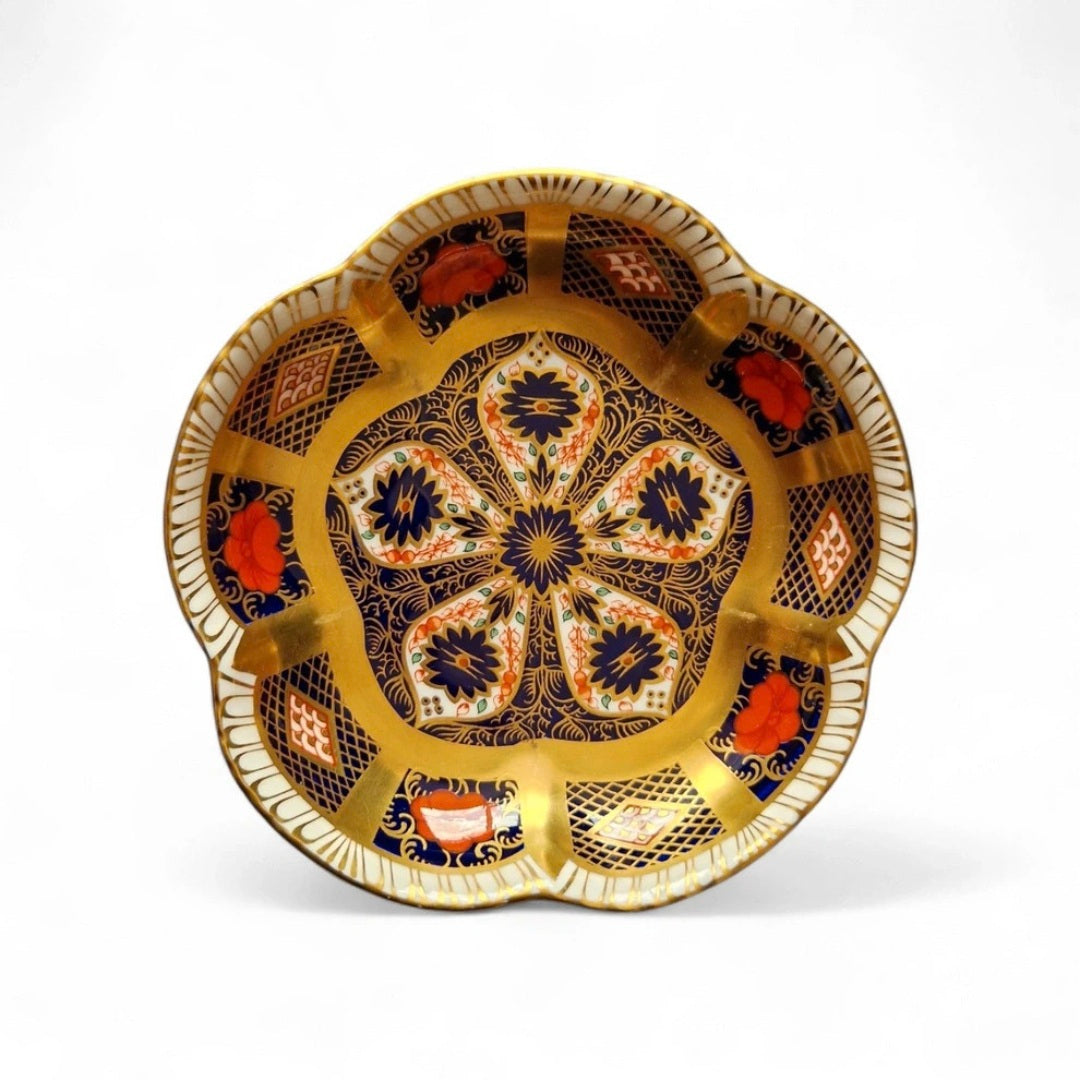 -SOLD- Royal Crown Derby & Royal Doulton Expo ’92 Imari Plate  A Distinguished Commemorative Piece with Heritage Craftsmanship